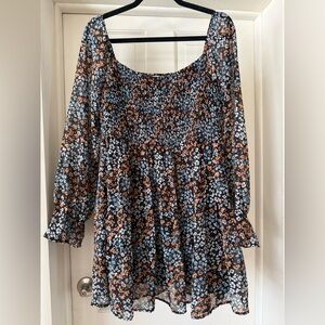 Gorgeous Floral Print Long Sleeve Mini Dress